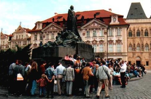 Hus-Denkmal