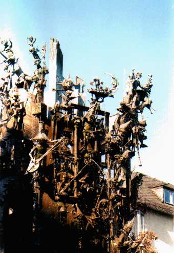 Fasnachtsbrunnen