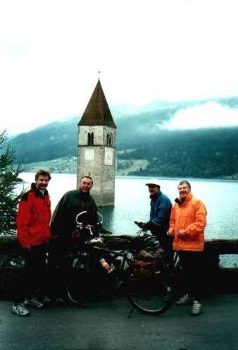 Kirchturm Alt-Graun im Reschensee