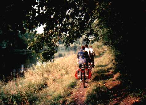 Ausbaufhiger Elbradweg