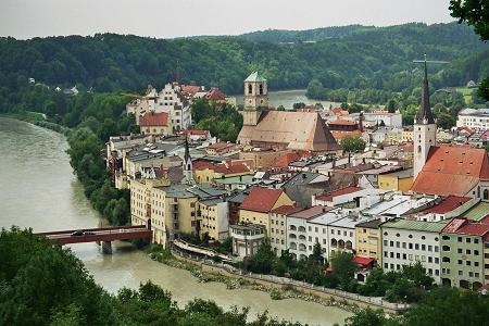 Wasserburg in der Innschleife