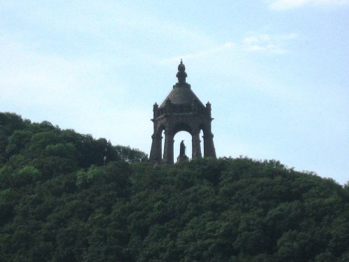 Kaiser-Wilhelm-Denkmal