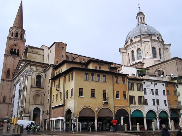 Piazza delle Erbe