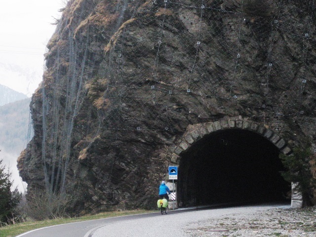 Bahntunnel