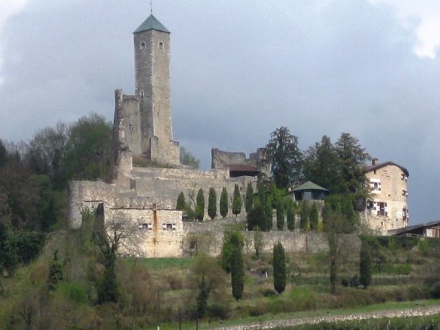 Castel Telvana Borgo
