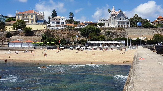 Praia das Moitas in Cascais