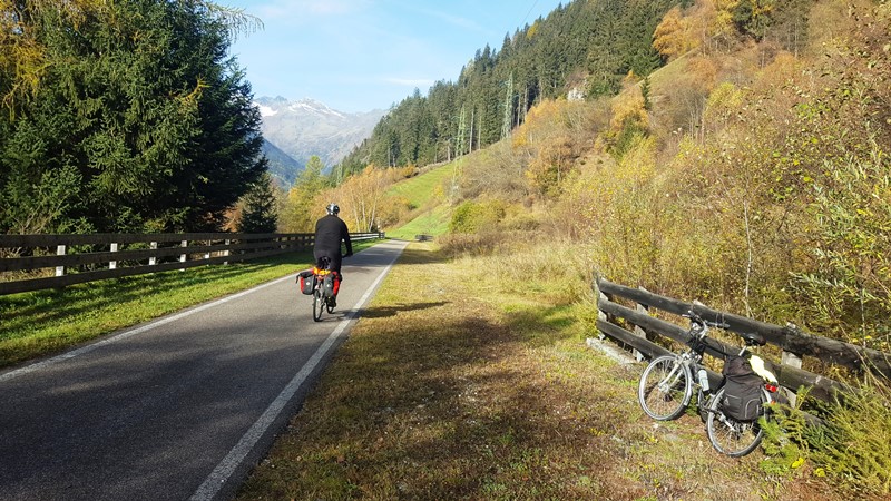 Brennerradweg auf alter Bahntrasse